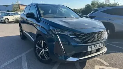Second-hand Peugeot 3008 Allure+ 131 CP (96 kW) 2022 SUV