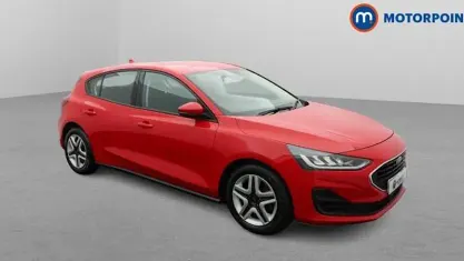 Used Ford Focus Trend 120 HP (88 kW) 2022 Red Hatchback