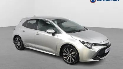 Used Toyota Corolla Design 122 HP (89 kW) 2022 Hatchback