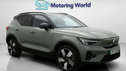 Green Used 2022 Volvo XC40 Ultimate SUV | £24,300 (Good price)