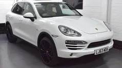 White Used 2013 Porsche Cayenne SUV | £15,950 (Fair price)