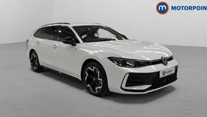 Used VW Passat R-line 272 HP (200 kW) 2025 White Estate