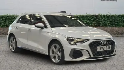 Used Audi A3 Sportback e-tron S-Line 204 HP (150 kW) 2021 White Hatchback