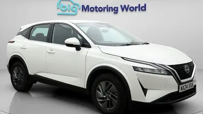 White Used 2023 Nissan Qashqai Acenta Premium SUV | £15,900 (Good price)