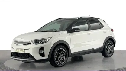 Used Kia Stonic 120 HP (88 kW) 2019 White SUV