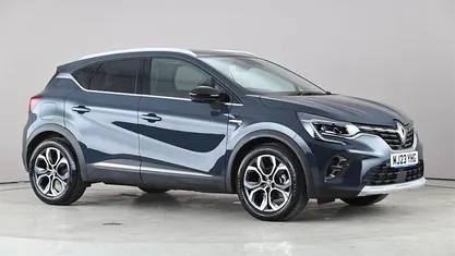 Second-hand Renault Captur Techno 143 CP (105 kW) 2023 SUV