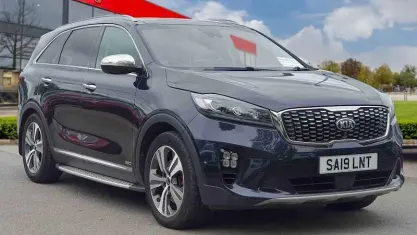 Usado Kia Sorento GT-Line S 200 HP (147 kW) 2019 Azul SUV