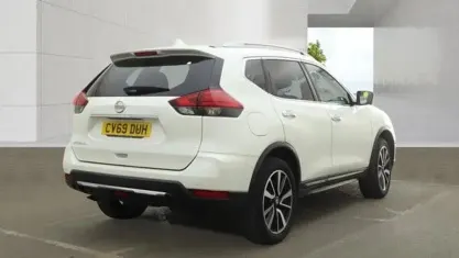 Used Nissan X-Trail Tekna 150 HP (110 kW) 2019 White SUV