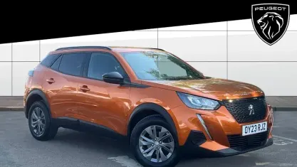 Used Peugeot 2008 Active+ 101 HP (74 kW) 2023 Orange SUV