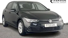Deep black pearl Used 2021 VW Golf VIII S Hatchback | £13,690 (Fair price)