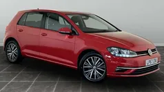 Red Used 2018 VW Golf VII SE Hatchback | £10,395 (Super price)