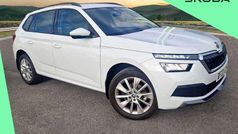 Moon white metallic Used 2022 Skoda Kamiq SE Drive SUV | £16,000 (Fair price)