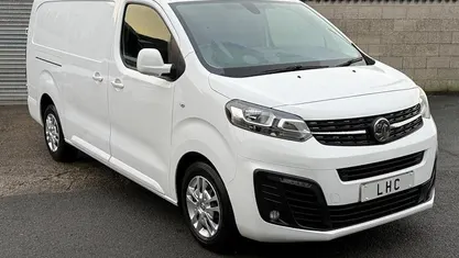 Used Vauxhall Vivaro Sportive 101 HP (74 kW) 2022 MPV
