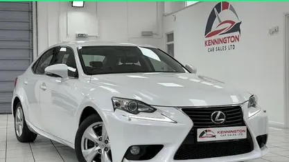 Used Lexus IS300h 223 HP (164 kW) 2016 Sedan