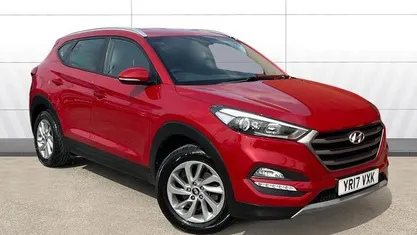 Used Hyundai Tucson SE 116 HP (85 kW) 2017 Red SUV