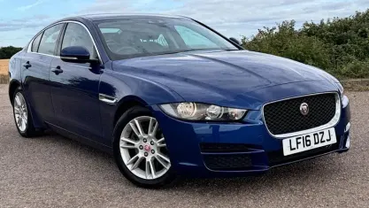 Used Jaguar XE Prestige 179 HP (131 kW) 2019 Sedan