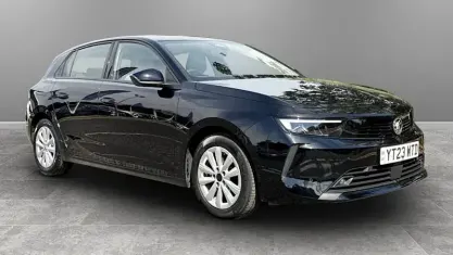 Used Vauxhall Astra Design Edition 131 HP (96 kW) 2025 Hatchback