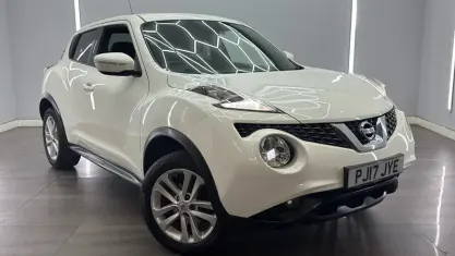 Used Nissan Juke N-Connecta 110 HP (80 kW) 2017 White SUV