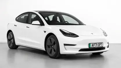 Used Tesla Model 3 Long Range AWD 258 kW (351 HP) 2023 Sedan
