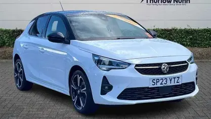 Used Vauxhall Corsa Ultimate 131 HP (96 kW) 2023 White Hatchback