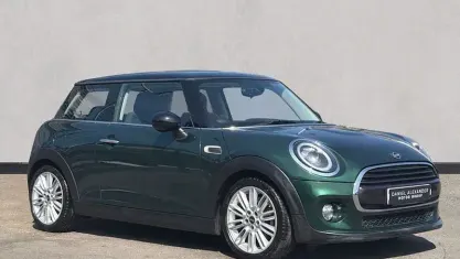 Used Mini Cooper Hatch 136 HP (100 kW) 2018 Green Hatchback