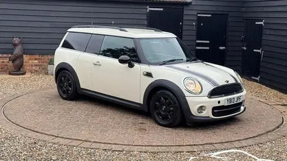 Używany Mini Cooper D 112 KM (82 kW) 2013 Biały Hatchback