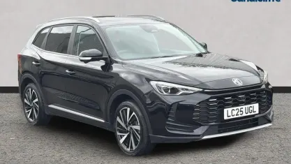 Used MG ZS Trophy 196 HP (144 kW) 2024 Metallic  black pearl SUV