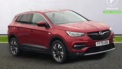 Used Vauxhall Grandland X 131 HP (96 kW) 2020 Red SUV