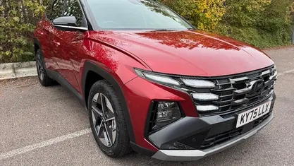New Hyundai Tucson Premium 160 HP (117 kW) 2025 Red SUV