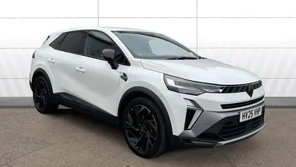 White Used 2025 Renault Symbioz Techno Esprit Alpine SUV | £20,770 (Fair price)