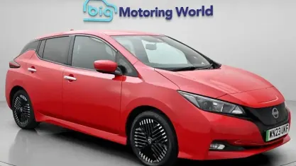 Used Nissan Leaf N-Connecta 110 kW (150 HP) 2023 Red Hatchback