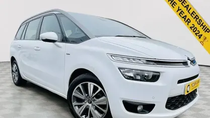 Used Citroën C4 SpaceTourer Exclusive 120 HP (88 kW) 2015 White MPV