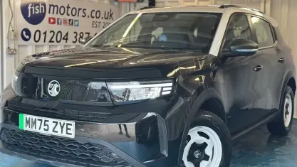 Used Vauxhall Frontera Design Edition 83 kW (113 HP) 2025 Black SUV
