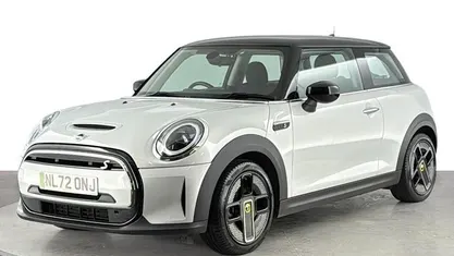 Used Mini Cooper Level 1 135 kW (184 HP) 2023 Hatchback