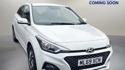 Used 2019 Hyundai i20 SE Hatchback | £11,450 (Fair price)