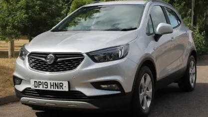 Used Vauxhall Mokka Design Edition 140 HP (102 kW) 2019 Silver SUV