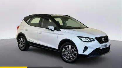 Used Seat Arona SE 95 HP (69 kW) 2023 White SUV