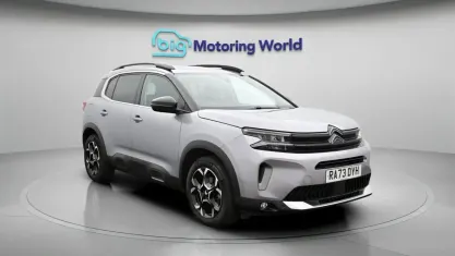 Używany Citroën C5 PureTech 131 KM (96 kW) 2023 Szary Hatchback