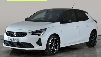 Used Vauxhall Corsa SRi 101 HP (74 kW) 2021 White Hatchback