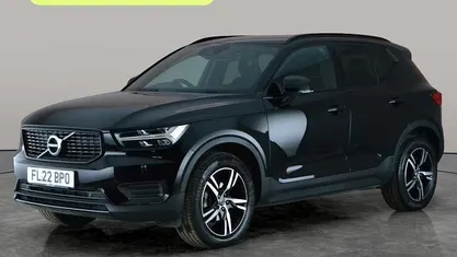 Used Volvo XC40 R-Design 163 HP (119 kW) 2021 Black SUV