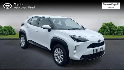 Used 2025 Toyota Yaris Hybrid Estate | £21,367 (Good price)