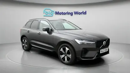 Used Volvo XC60 Plus 350 HP (257 kW) 2023 Grey SUV