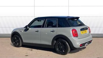 Begagnad Mini Cooper S Hatch 170 HK (125 kW) 2017 Grå Halvkombi