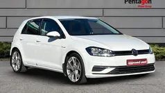 Used 2017 VW Golf VII SE Hatchback | £12,994 (Fair price)