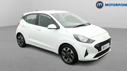 Used Hyundai i10 Advanced 63 HP (46 kW) 2025 White Hatchback