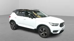 White Used 2020 Volvo XC40 R-Design SUV | £22,549 (Fair price)
