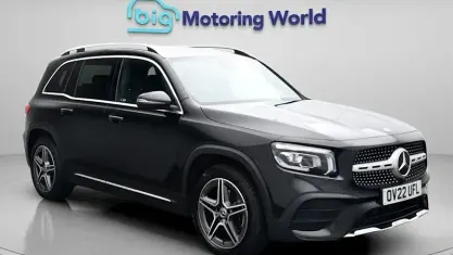 Usado Mercedes GLB200 AMG line 163 CV (119 kW) 2022 Negro SUV