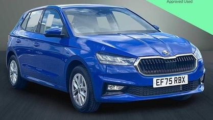 Begagnad Skoda Fabia SE 116 HK (85 kW) 2025 Blå Halvkombi