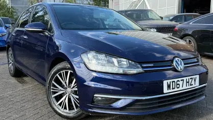 Used VW Golf VII SE 131 HP (96 kW) 2018 Blue Hatchback