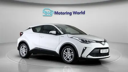 Used 2022 Toyota C-HR SUV | £17,300 (Good price)